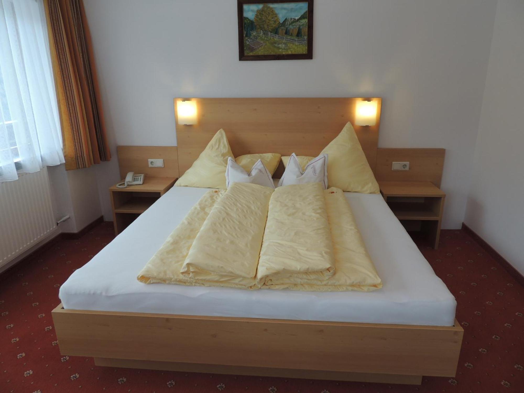 Pension Winnebach Langenfeld Room photo